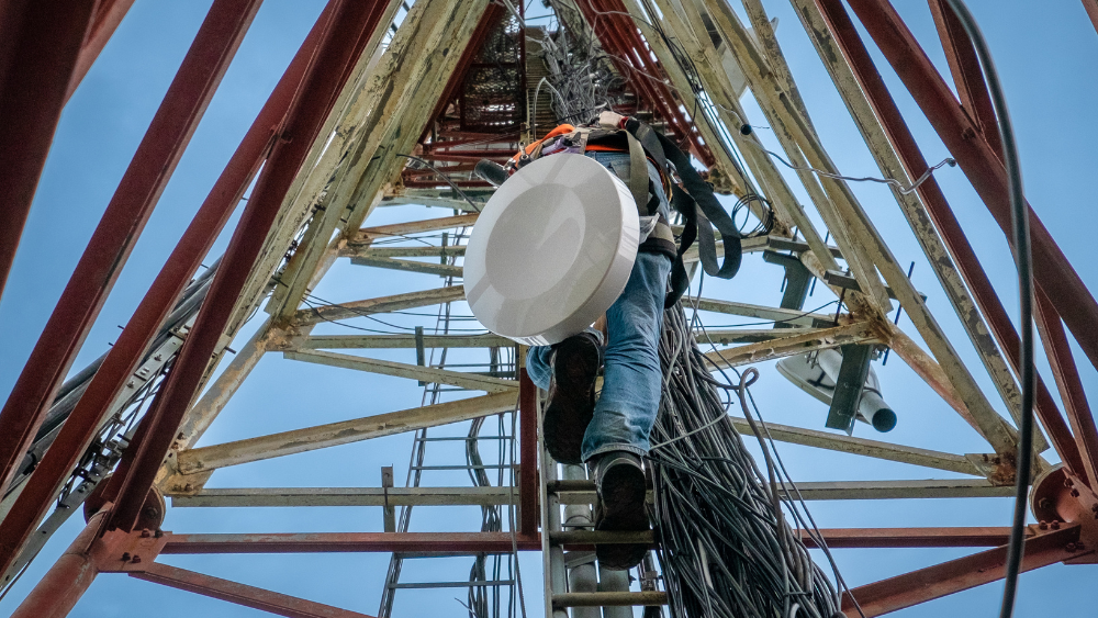 Construction career, Telecommunications Tower Technician name image